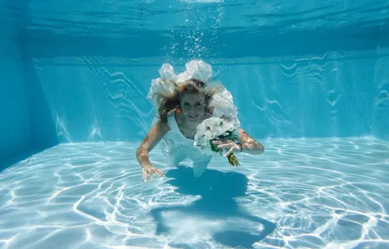 AddioAlNubilato_SplashSpaTamaro