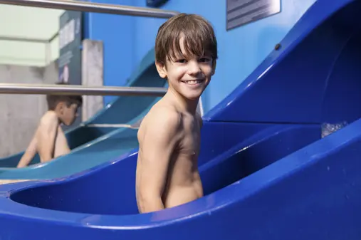 Twister - Scivolo d'acqua- Splash e Spa Tamaro